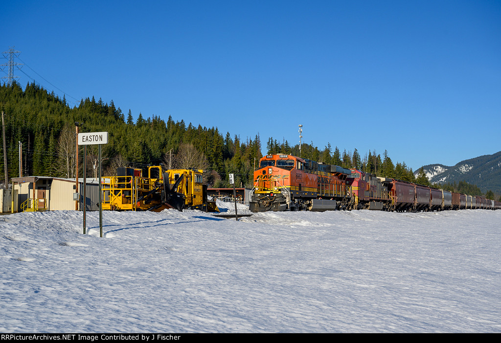 BNSF 6963